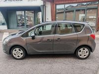Occasion Opel Meriva Design Edition 120 ch (88 kW) 2014 Gris Monospace