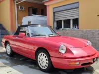 Usata Alfa Romeo Spider 122 CV (89 kW) 1992 Rosso Cabrio