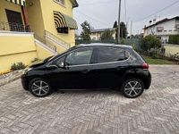Usata Peugeot 208 Allure 110 CV (80 kW) 2017 Utilitaria