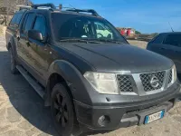 Usata Nissan Navara 171 CV (125 kW) 2007 Grigio Pick-up
