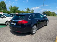 Usata Opel Insignia Cosmo 160 CV (117 kW) 2009 Blu/azzurro Station wagon