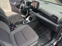 Usata Toyota Yaris Trend 72 CV (52 kW) 2022 Nero Utilitaria