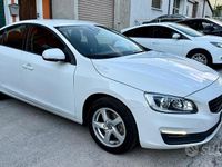 Usata Volvo S60 Business Edition 120 CV (88 kW) 2018 Bianco Berlina