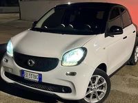 Usata Smart ForFour Pure 71 CV (52 kW) 2015 Utilitaria