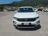 Usata VW T-Roc Life 150 CV (110 kW) 2022 Bianco SUV