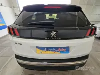 Usata Peugeot 3008 Allure 131 CV (96 kW) 2019 Bianco SUV