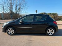 Usata Peugeot 207 68 CV (50 kW) 2006 Nero Berlina
