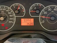 Usata Fiat Grande Punto 69 CV (50 kW) 2012 Bianco Utilitaria