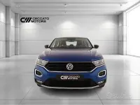 Usata VW T-Roc Style 150 CV (110 kW) 2019 Blu SUV