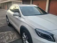 Usata Mercedes GLA180 122 CV (89 kW) 2016 Bianco SUV