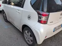 Käytetty Toyota iQ 68 HP (50 kW) 2009 Viistoperä