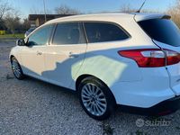 Usata Ford Focus Titanium 120 CV (88 kW) 2013 Bianco Station wagon