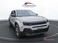 Ny Jeep Avenger Longitude 101 HK (74 kW) 2026 Grå SUV