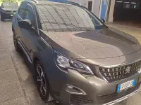 Usata Peugeot 3008 131 CV (96 kW) 2020 Verde SUV