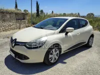 Usata Renault Clio Zen 73 CV (53 kW) 2016 Bianco Utilitaria