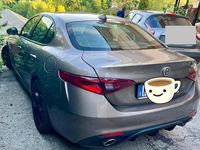 Usata Alfa Romeo Giulia 150 CV (110 kW) 2018 Berlina