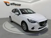 Usata Mazda 2 Exceed 105 CV (77 kW) 2016 Bianco Berlina