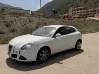Usata Alfa Romeo Giulietta Progression 170 CV (125 kW) 2012 Bianco Utilitaria