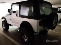Usata Jeep CJ 1983 Grigio SUV