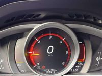 Usata Volvo V40 R-Design 120 CV (88 kW) 2018 Bianco Berlina