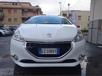 Usata Peugeot 208 Allure 68 CV (50 kW) 2015 Grigio Utilitaria