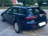 Käytetty Alfa Romeo 159 136 HP (100 kW) 2011 Sininen Farmari