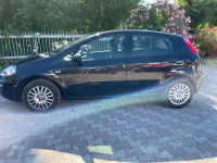 Usata Fiat Punto Street 95 CV (69 kW) 2018 Blu pastello Utilitaria