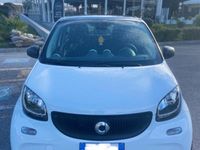 Usata Smart ForFour 71 CV (52 kW) 2019 Bianco Utilitaria