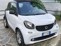 Usata Smart ForTwo Coupé 71 CV (52 kW) 2017 Bianco Utilitaria