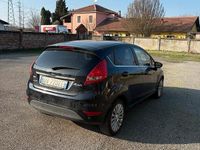 Usata Ford Fiesta 68 CV (50 kW) 2008 Nero Utilitaria