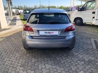 Usata Peugeot 308 Active 92 CV (67 kW) 2014 Argento Berlina