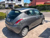 Usata Lancia Ypsilon Gold 69 CV (50 kW) 2012 Grigio Utilitaria