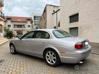 Usata Jaguar S-Type S 207 CV (152 kW) 2005 Grigio Berlina