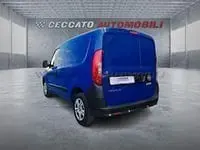 Usata Fiat Doblò 95 CV (69 kW) 2018 Blu Monovolume