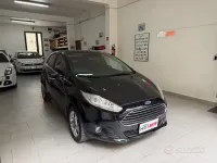 Usata Ford Fiesta Titanium 75 CV (55 kW) 2016 Nero Utilitaria