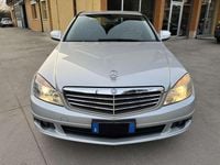 Usata Mercedes C180 Classic 156 CV (114 kW) 2007 Argento metallizzato Berlina