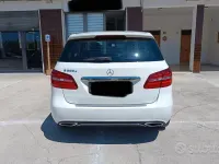Usata Mercedes B200 Executive 136 CV (100 kW) 2017 Bianco Utilitaria