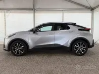 Usata Toyota C-HR Trend 140 CV (102 kW) 2024 Argento SUV