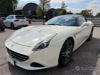 Usata Ferrari California 560 CV (411 kW) 2015 Bianco Cabrio