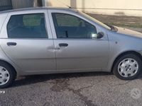 usata Fiat Punto Punto 1.2i 16V cat 5 porte EL