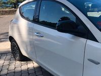 Usata Lancia Ypsilon 2024 Bianco Utilitaria