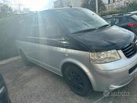 Usata VW Caravelle 2007 Nero Monovolume