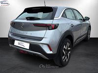 Usata Opel Mokka Elegance 102 CV (75 kW) 2024 Grigio chiaro SUV