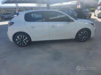 Usata Peugeot 208 Active 75 CV (55 kW) 2024 Bianco Utilitaria