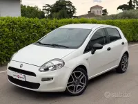 Occasion Fiat Punto Street 95 ch (69 kW) 2014 Blanc Citadine