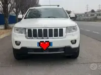Usata Jeep Grand Cherokee Overland 241 CV (177 kW) 2012 Bianco SUV