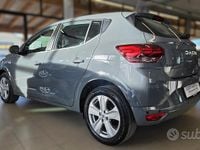 Usata Dacia Sandero Expression 91 CV (66 kW) 2024 Grigio Berlina