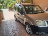 Usata Fiat Doblò 105 CV (77 kW) 2006 Monovolume