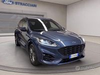 Usata Ford Kuga ST-Line 120 CV (88 kW) 2024 Blu metallizzato SUV
