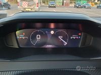 Usata Peugeot 2008 Allure 101 CV (74 kW) 2023 Grigio SUV